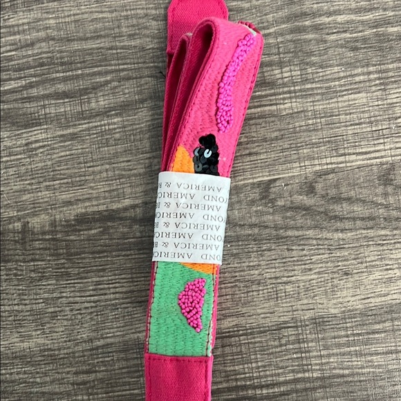 American & Beyond | Pink Butterfly Beaded Tote/Bucket Bag w/Crossbody Strap - Picture 10 of 16